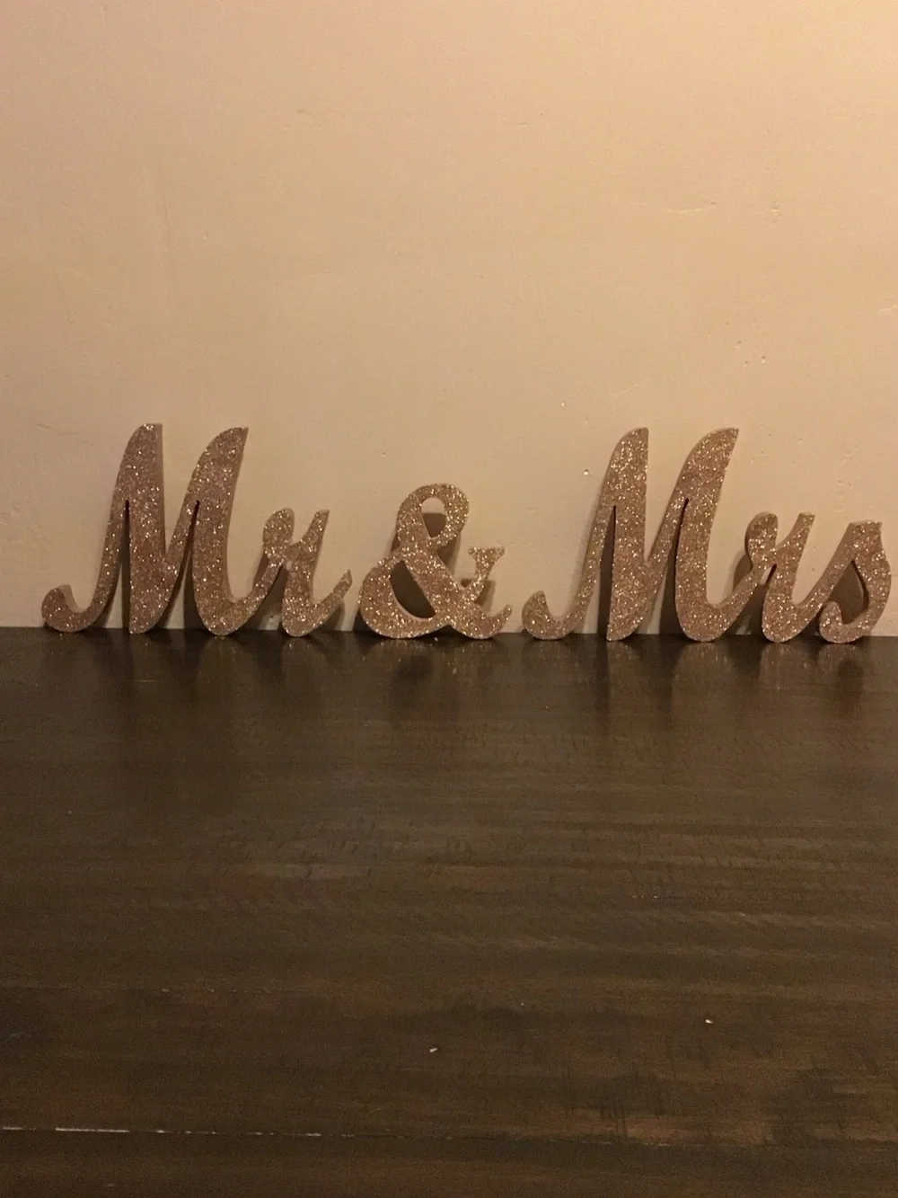 Mr & Mrs Glitter Tabletop Sign - Gold